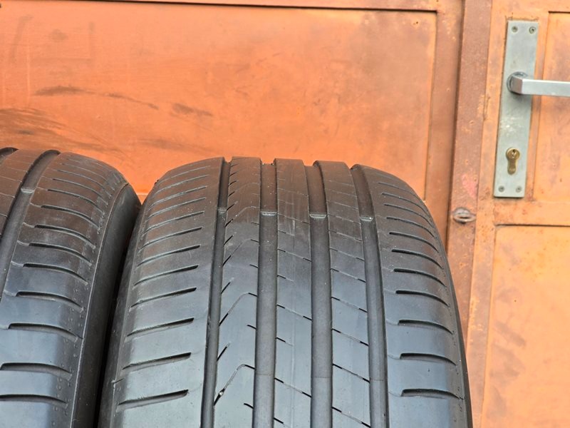 Letní Pirelli 225/50/18 - 2