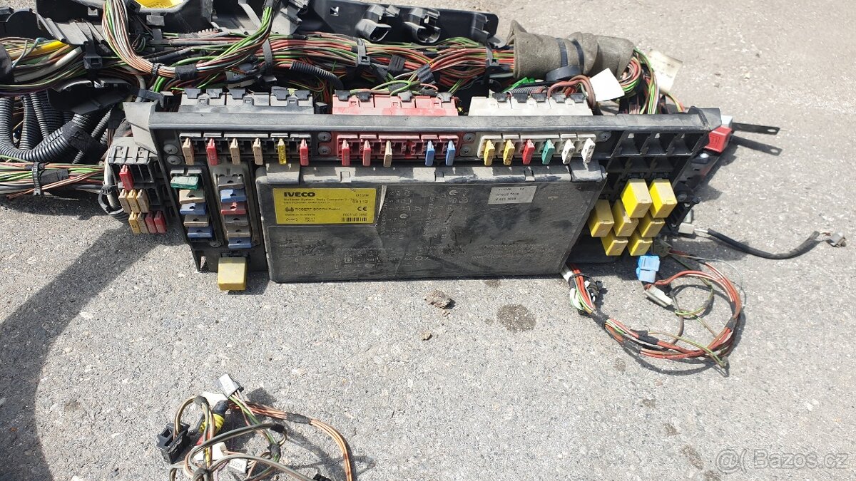 Jednotka VCM, držák 504342304 504043192 - 2