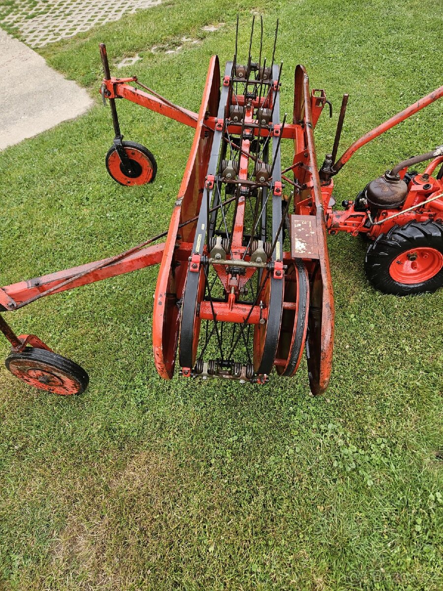 Obracák za MF70 - 2