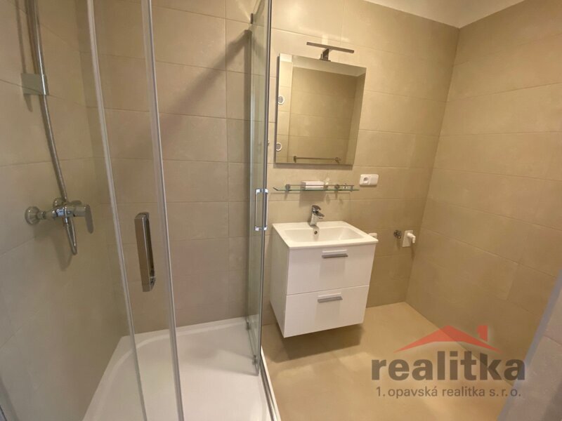 Pronájem bytu 3+kk 75 m2, Opava, ul. Ratibořská - 2