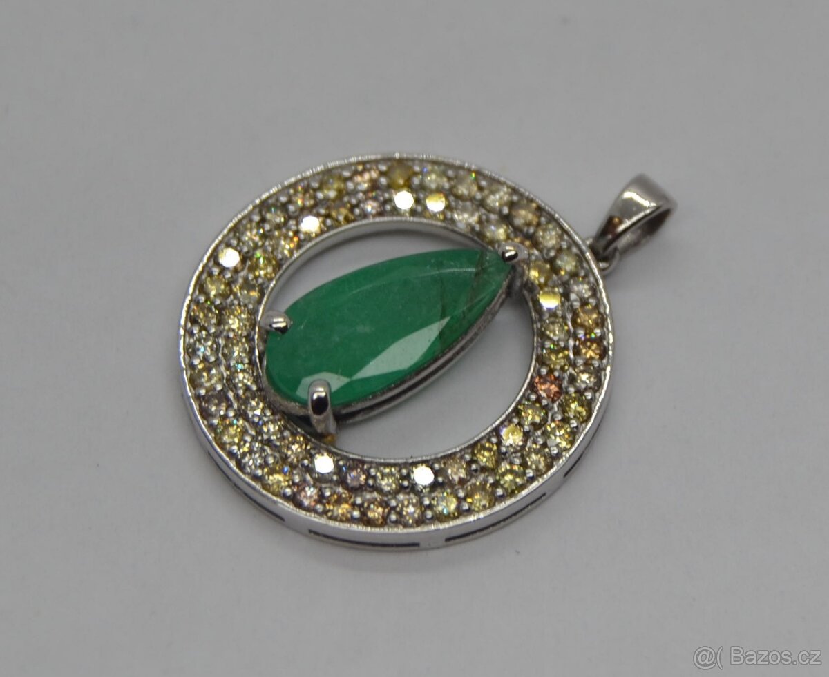 Zlatý přívěsek s brilianty a smaragdem - 2