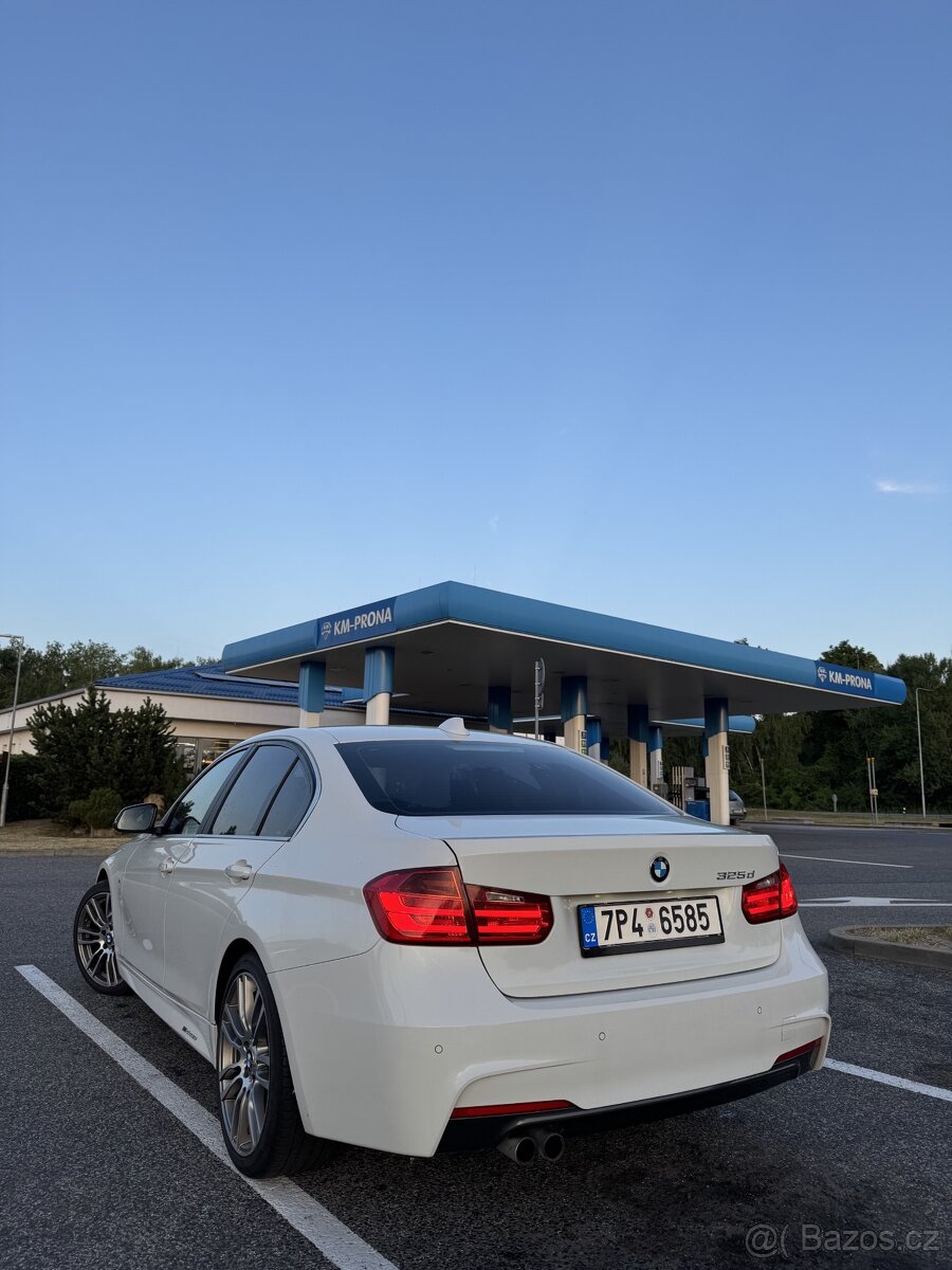 BMW f30 325d 160kw M-Packet - 2