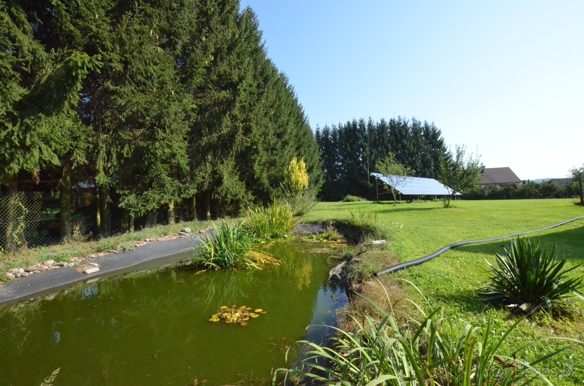 Prodej rodinného domu ve Vlčicích - 2