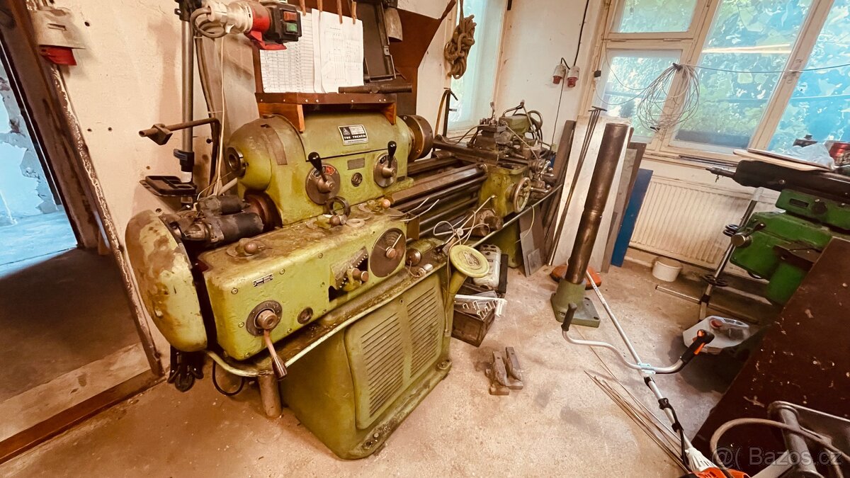 Soustruh SV 18 R - 2