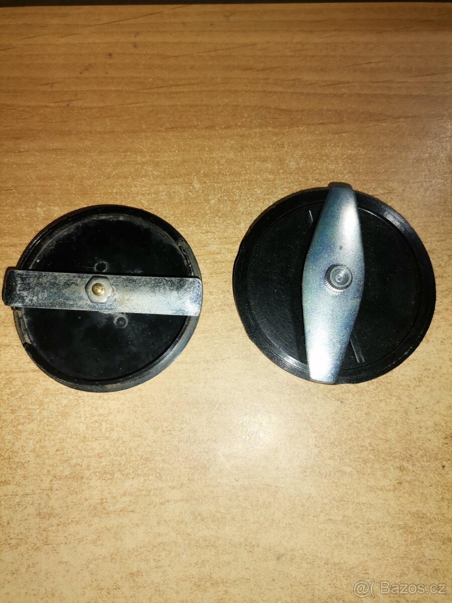 ČZ , Benelli, Cagiva, Ducati aj. kryt otv. tacho Aprilia,CEV - 2