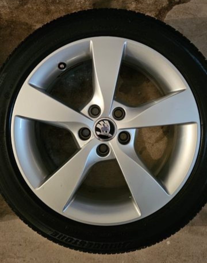 ALU kola 16" Fabia 3 Rapid 5x100 215/45 R16 - 2