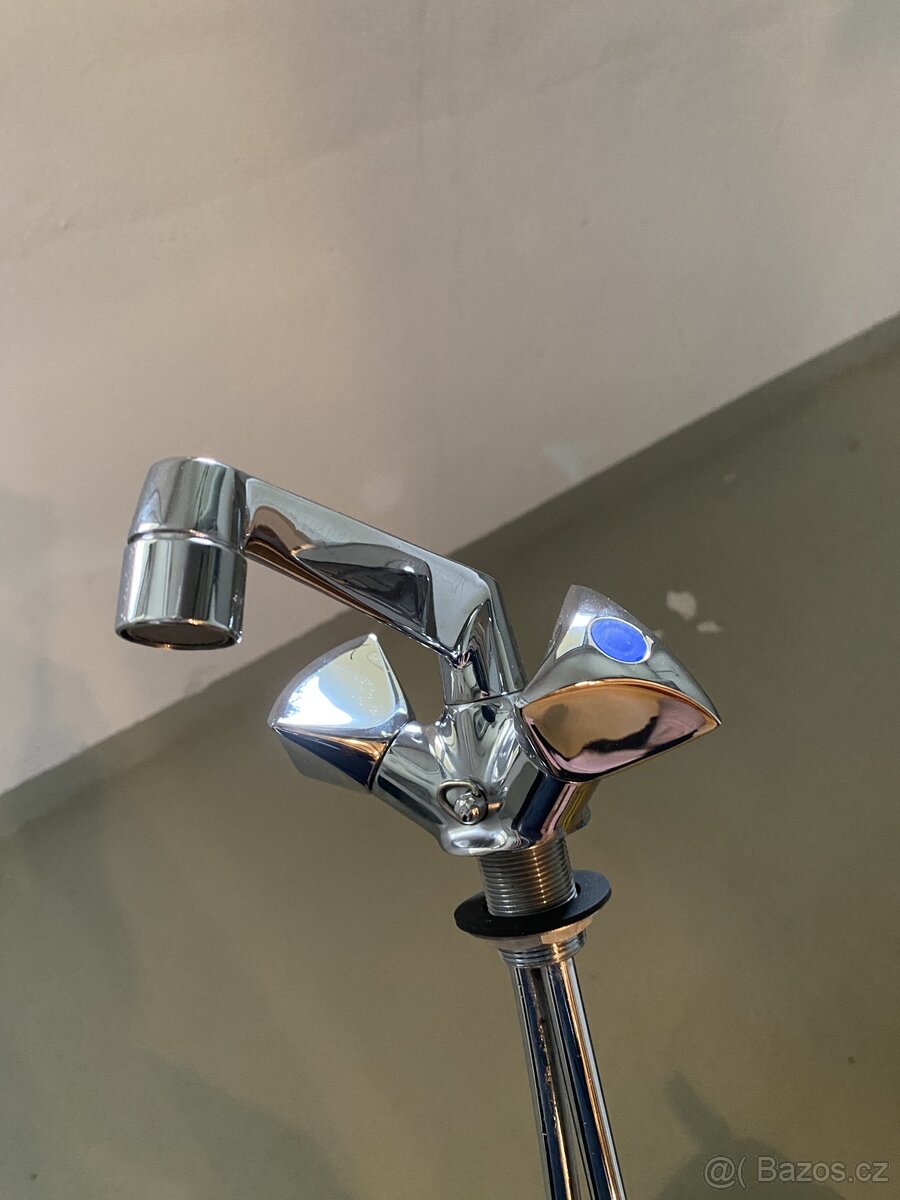 Nová baterie Myjava stojánková, retro - 2