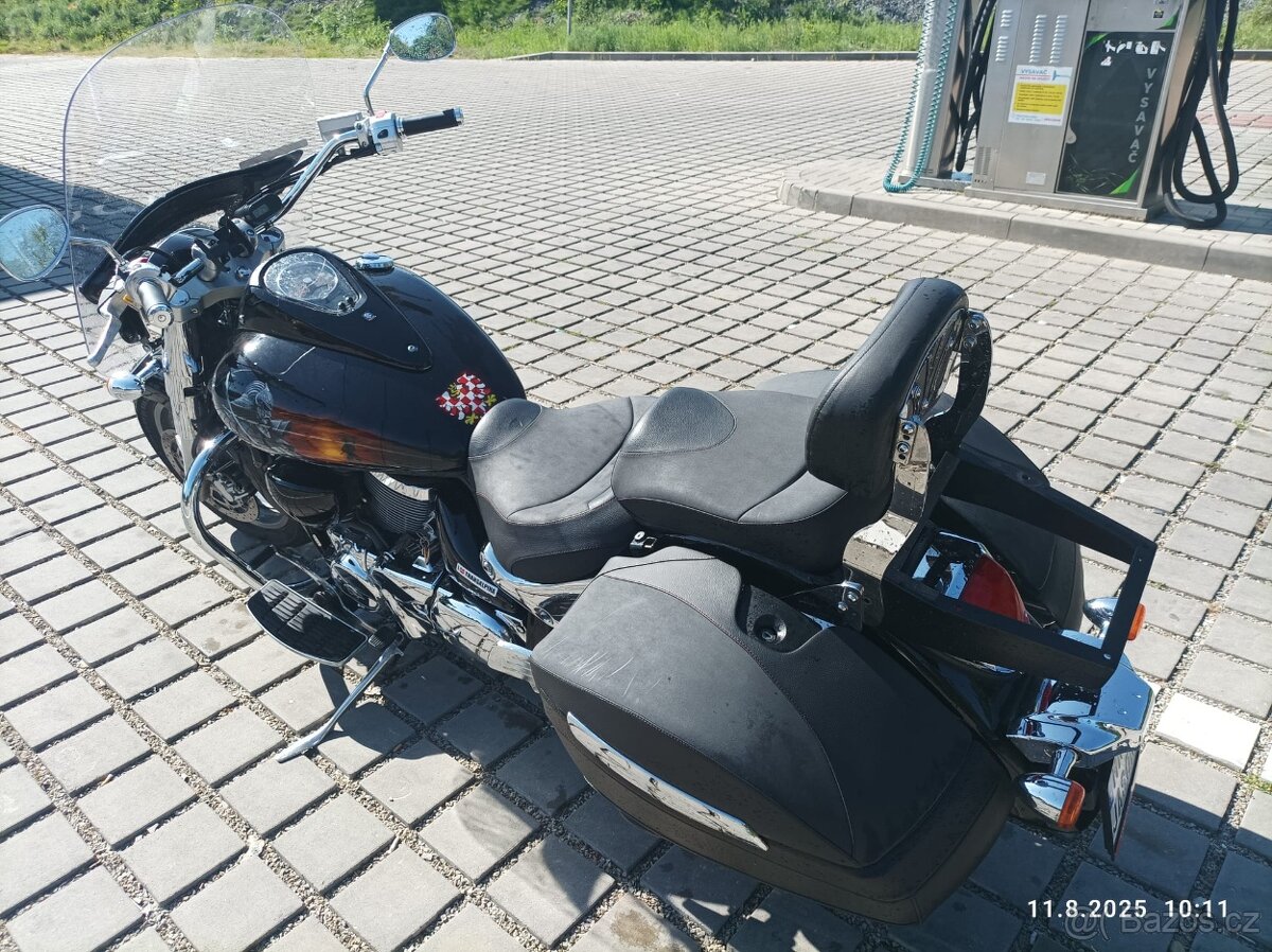 Suzuki 1500 - 2