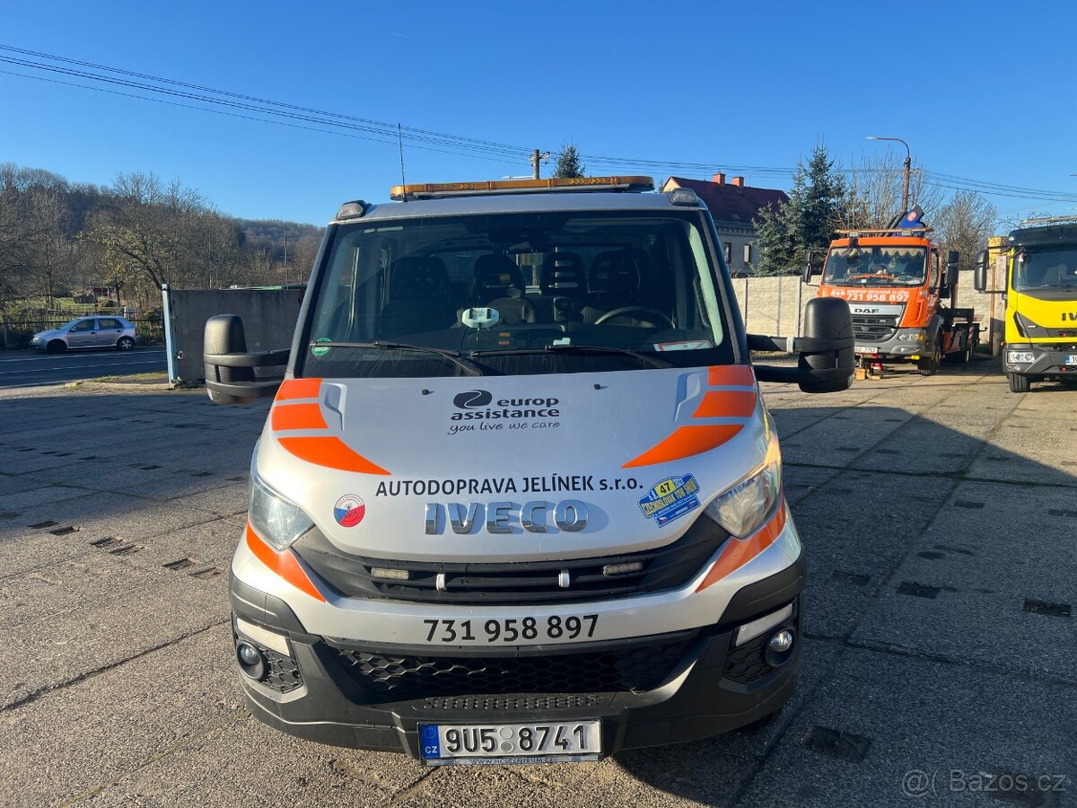 Iveco, 70C18, odtahový speciál, 7 míst, r.v. 2018 - 2