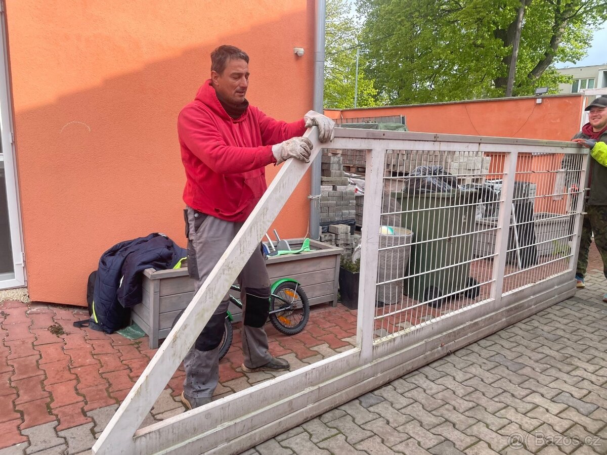 Samonosná pojezdová brána super kvalitní - 2