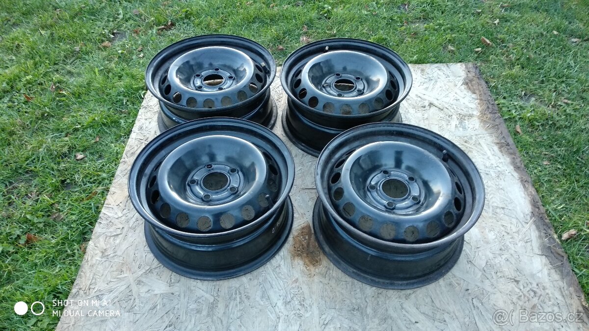 Plechové disky 15" 5x114,3 Renault - 2