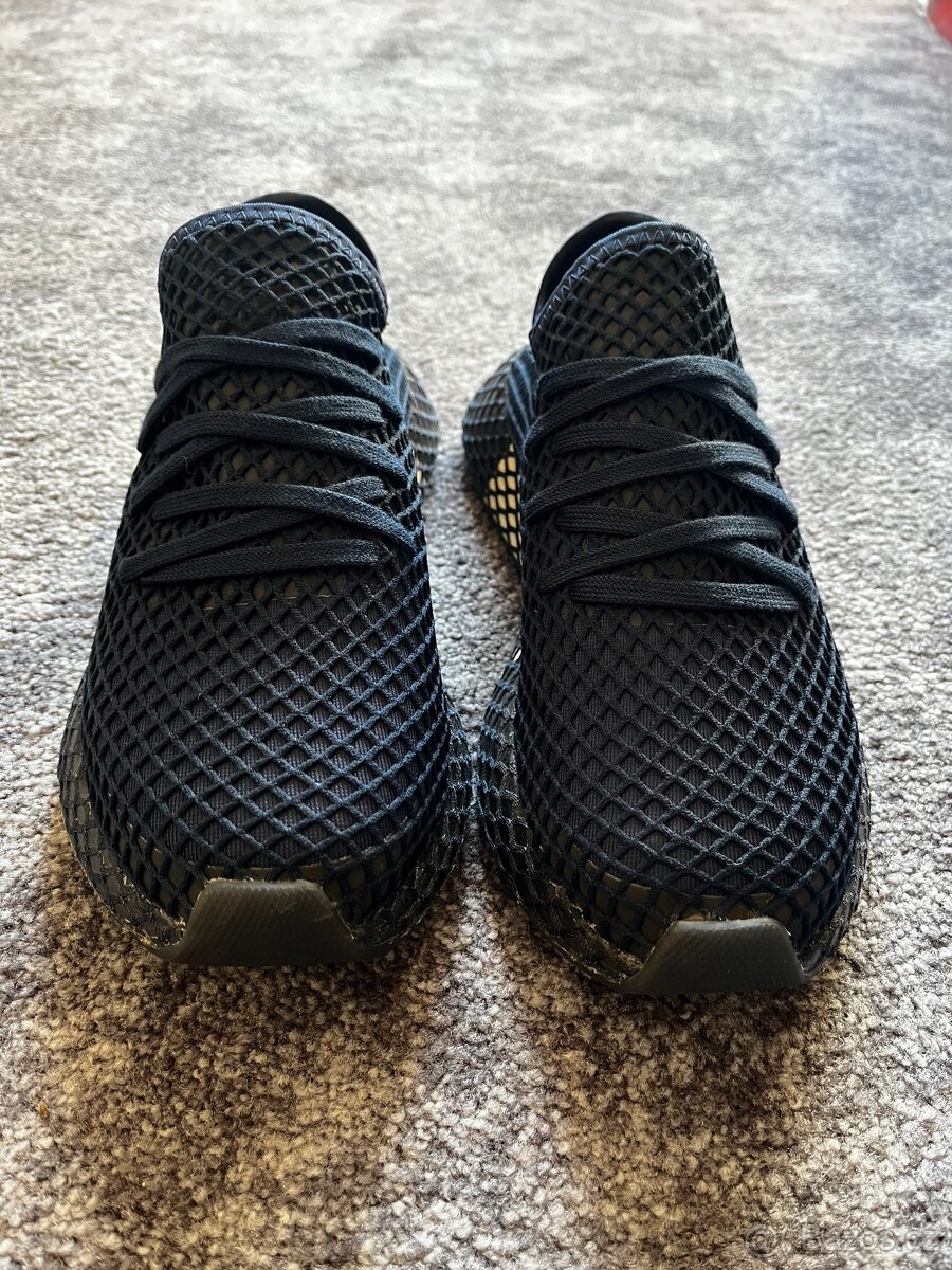 Adidas Deerupt Runner. Velikost 42.. - 2