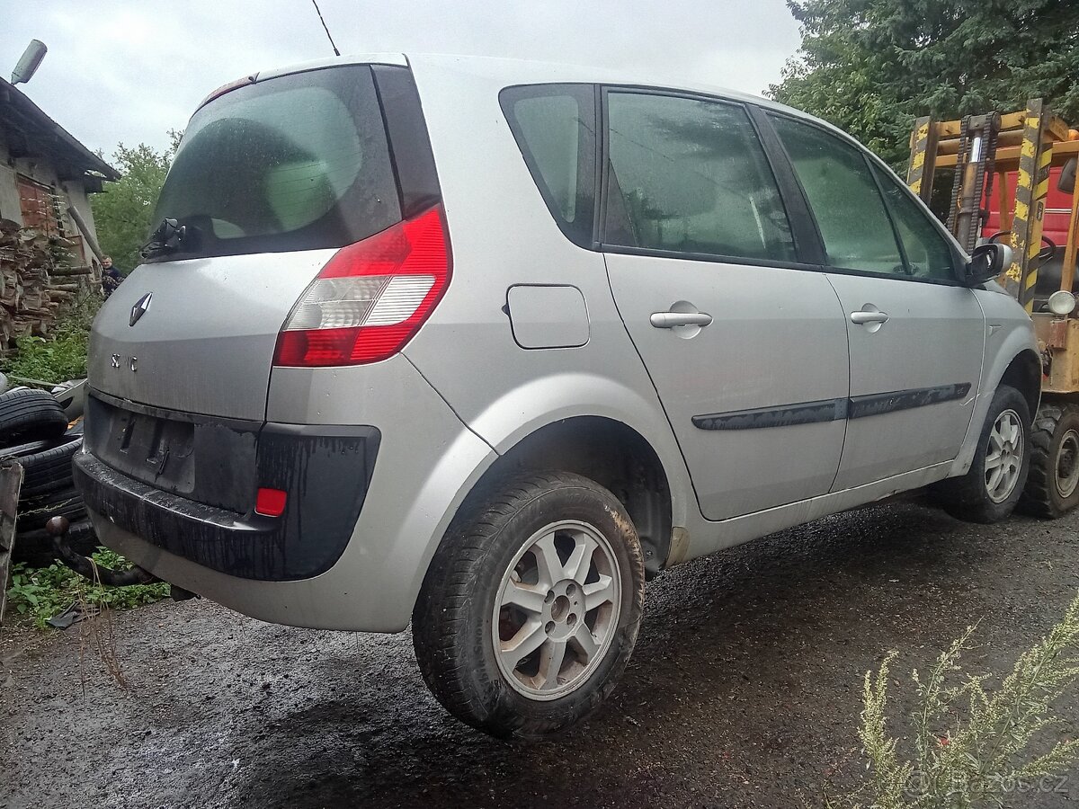 Renault Scénic - 2