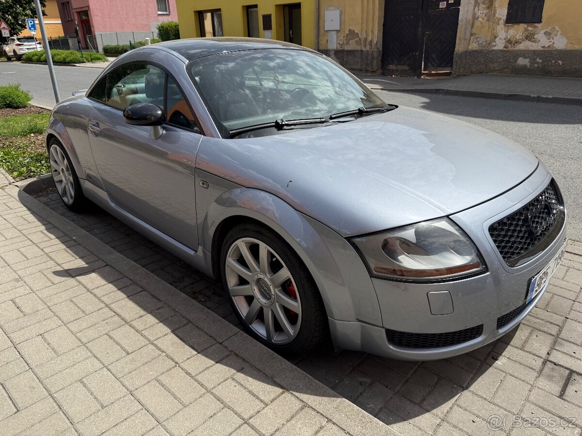 Audi TT 8N 1.8T 132kw S-Line - 2