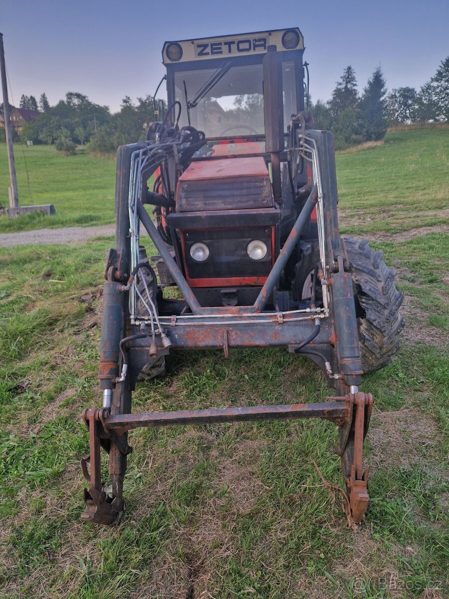 Čelni nakladač zetor - 2