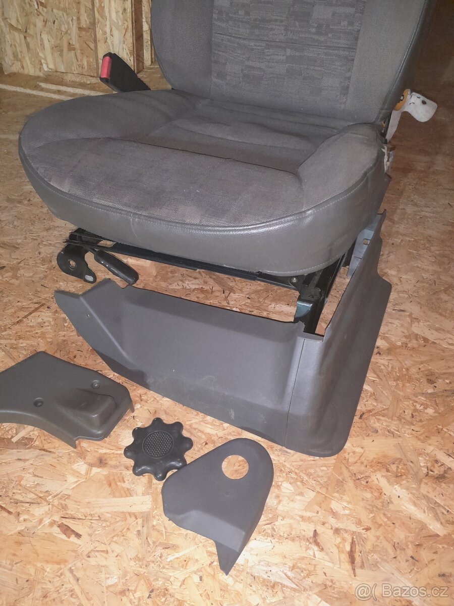 Land Rover Discovery 2 - 2