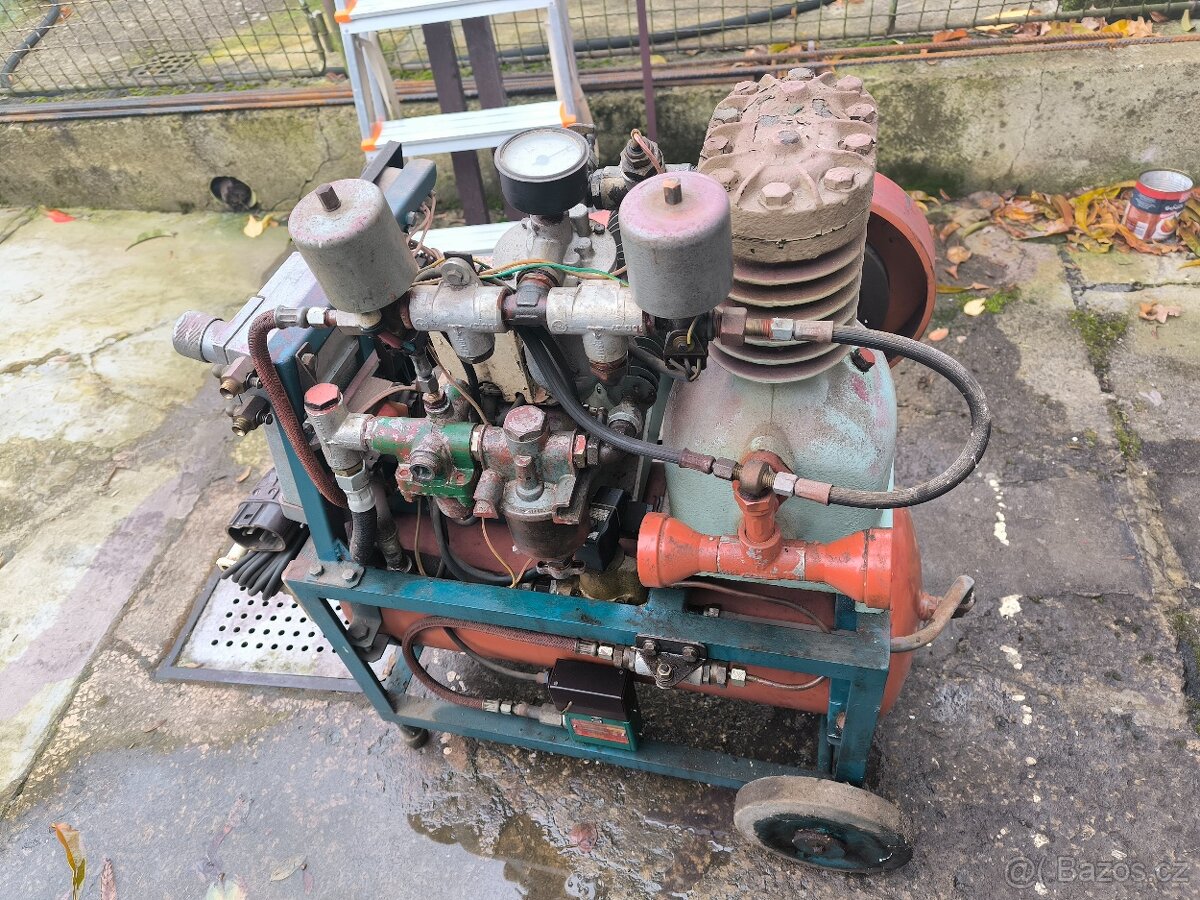 Kompresor domácí výroby. - 2