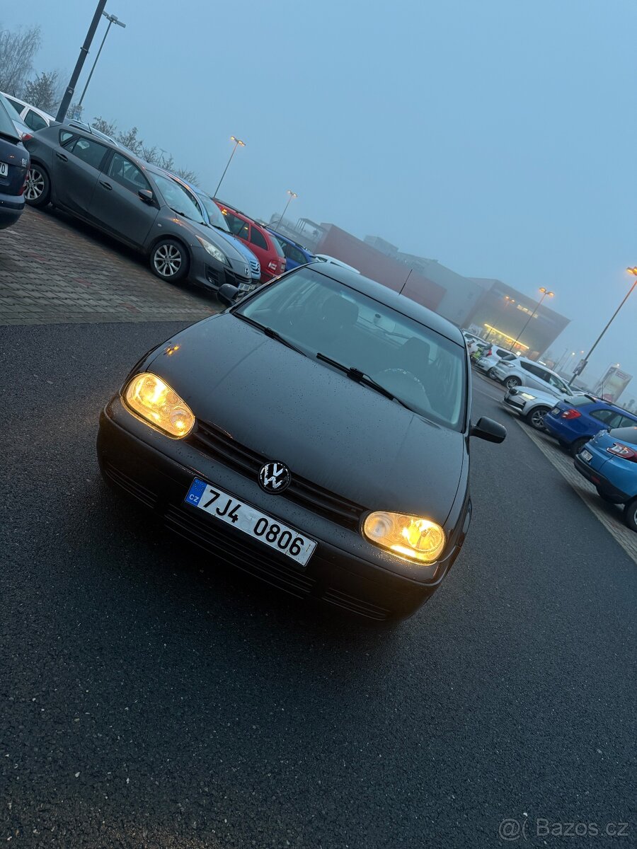 Prodám Golf 4 1.9tdi veľmi dobry stav - 2