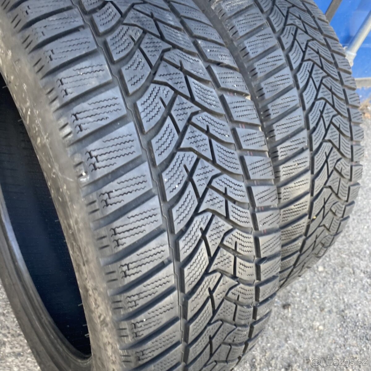 Zimní pneu 215/55 R17 98V Dunlop 6,5-7mm - 2