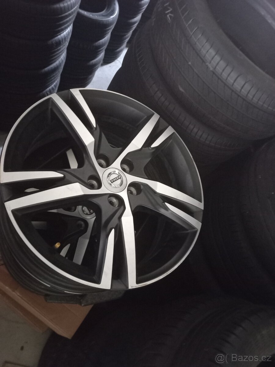 Originál alu Volvo XC40,60,90 - 2