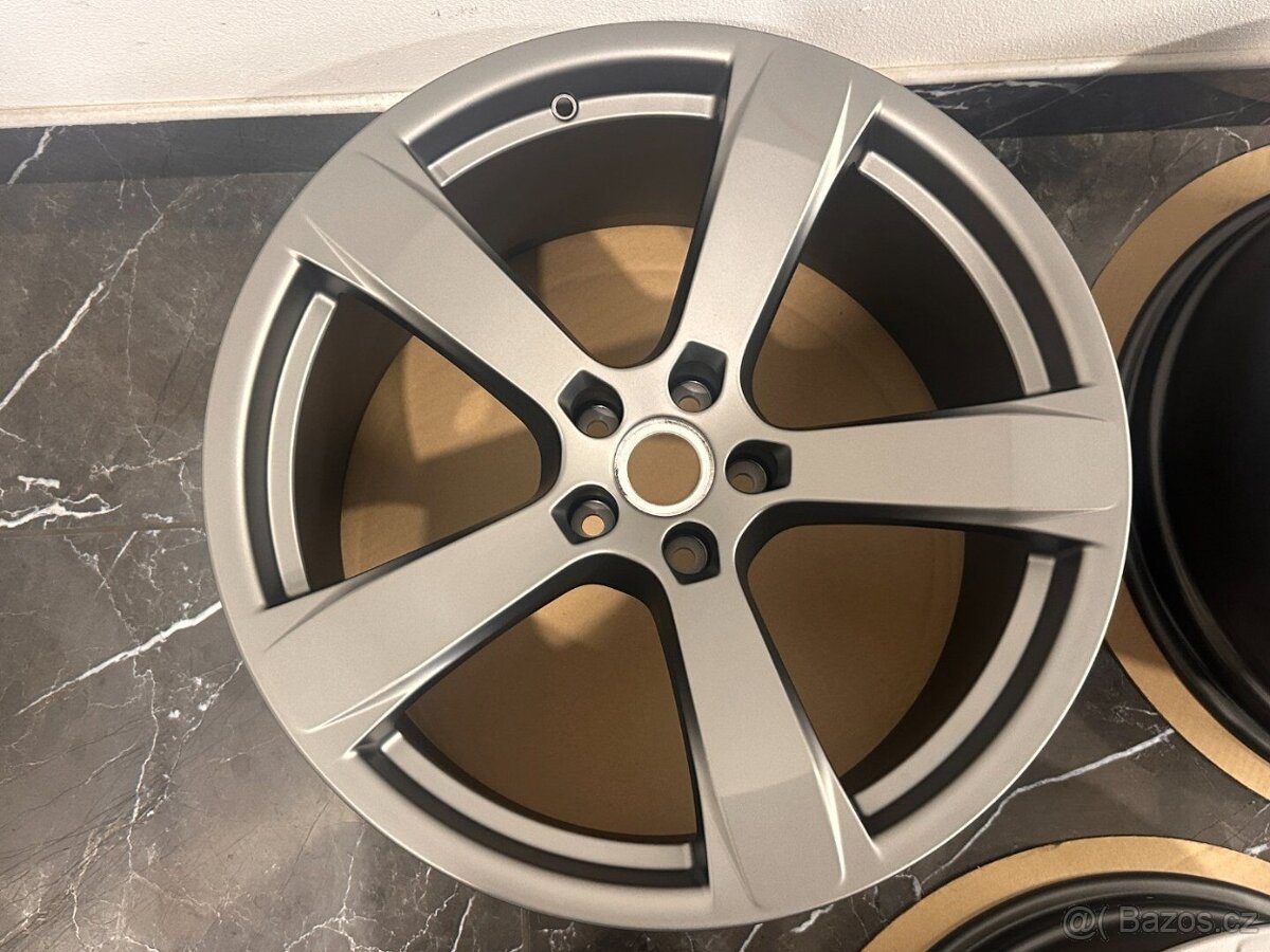 original kolesa Porsche Macan r20 95B 95B601025FM - 2