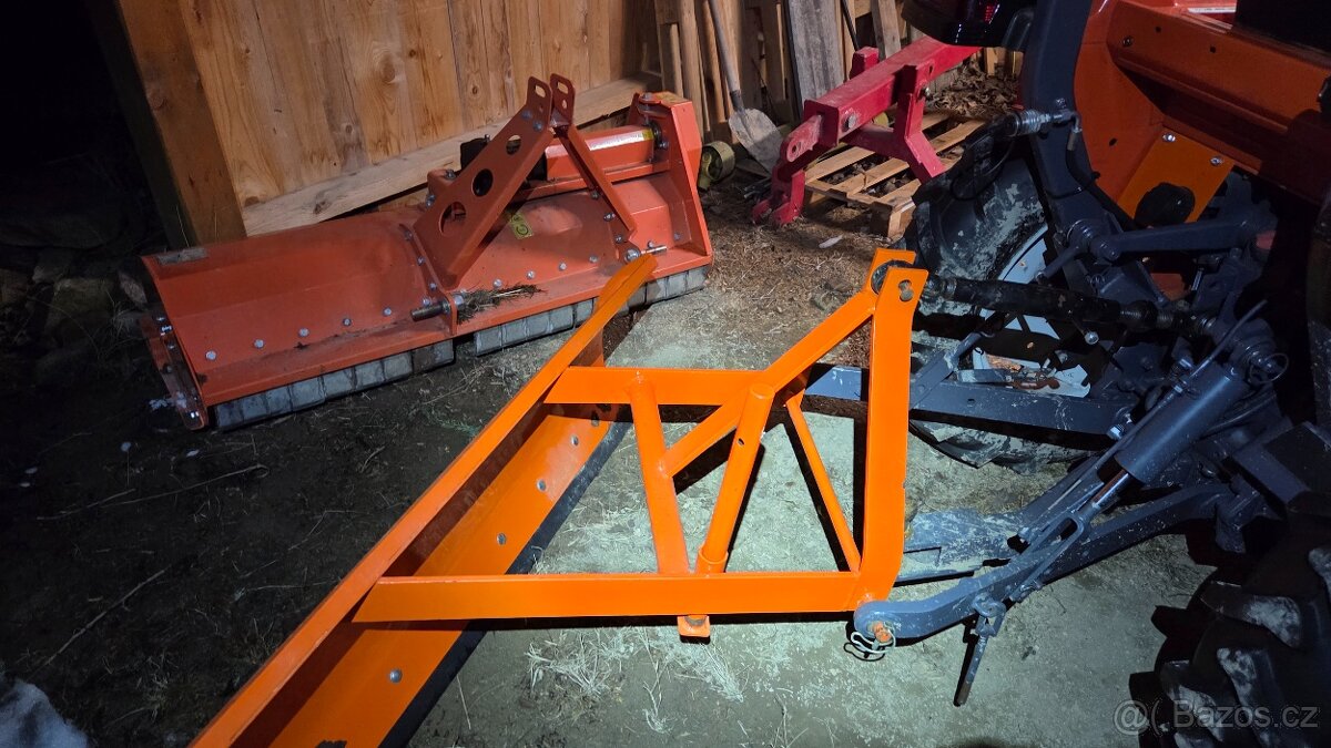 Sněhová radlice za malotraktor 150 cm - 2