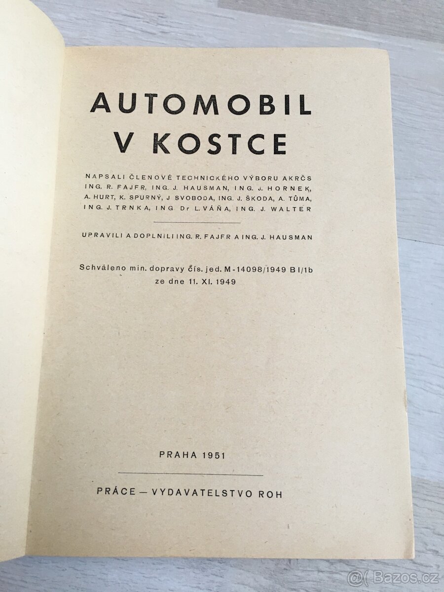 Automobil v kostce - 2