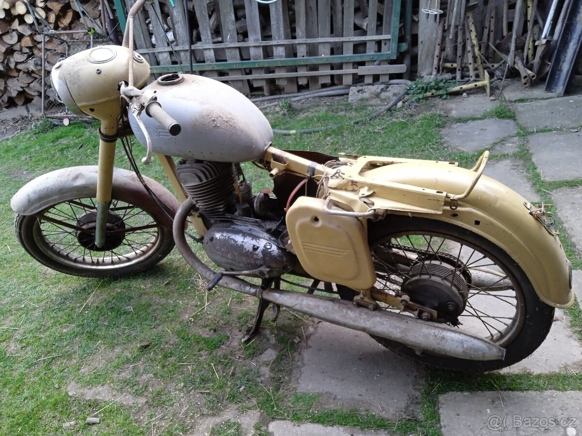 Jawa 250 sport - 2