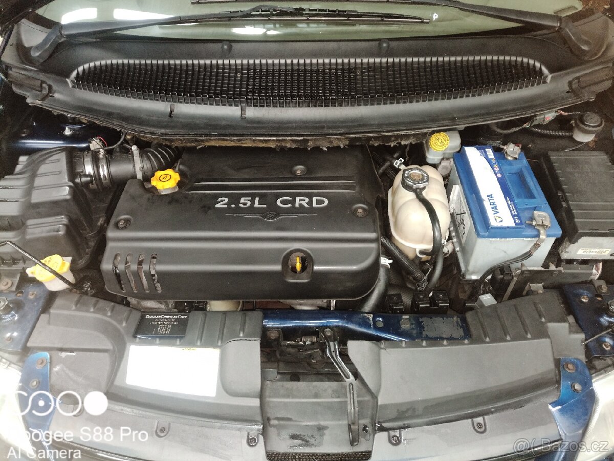 Chrysler Voyager RG 2.5 CRDI 2004 - 2