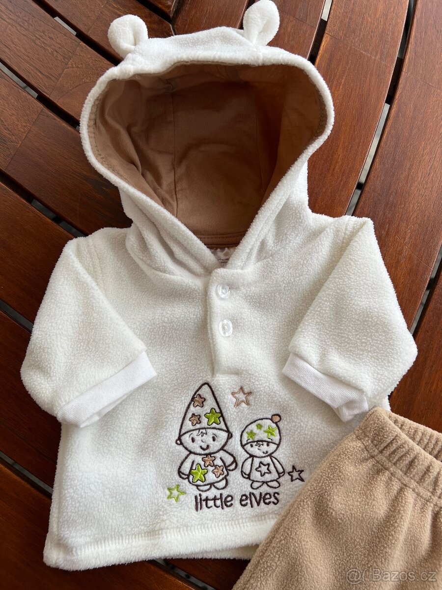 Mikina s kapucí a kalhotami - 2