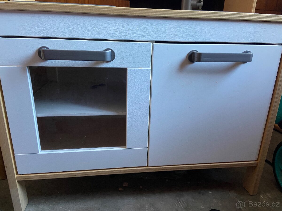 Ikea dětská kuchyňka s příslušenstvím - 2