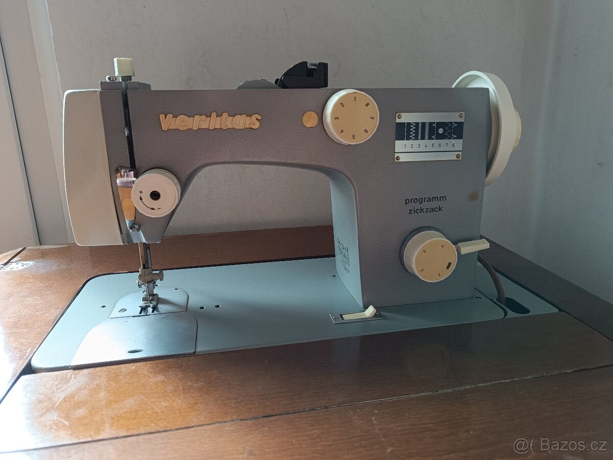 Šicí stroj Veritas - 2
