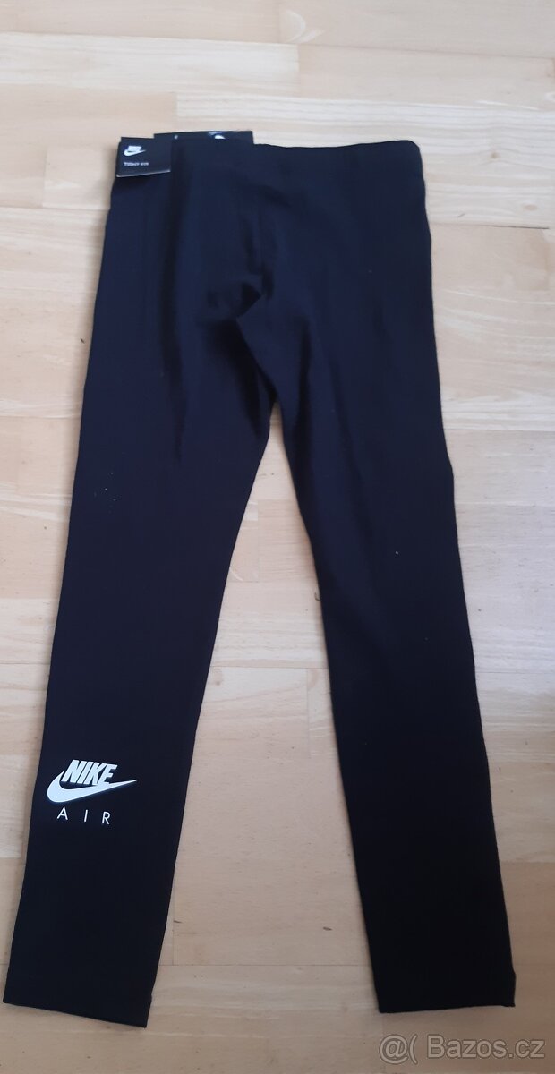 NIKE legíny NOVÉ s cedulkou vel. 137-146 - 2
