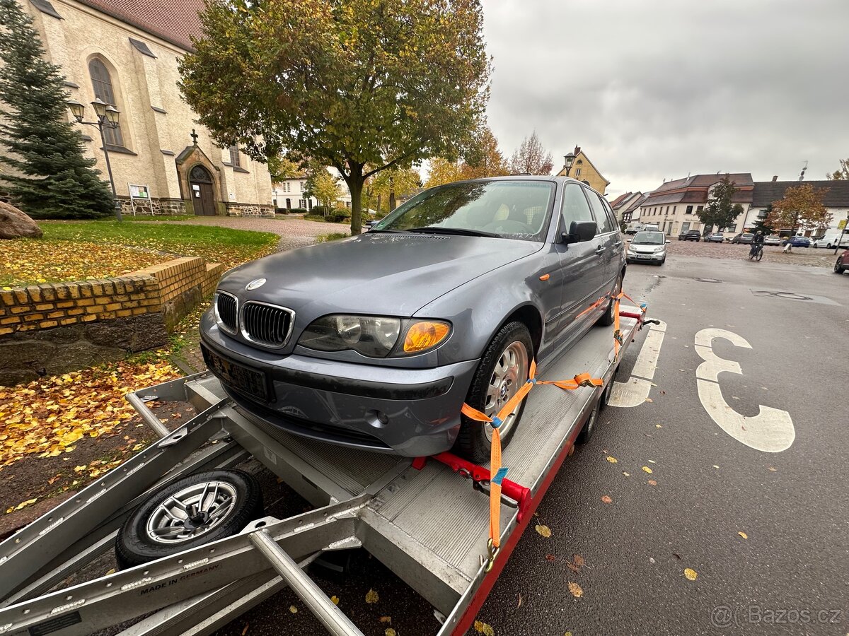 BMW E46 320i Touring - 2