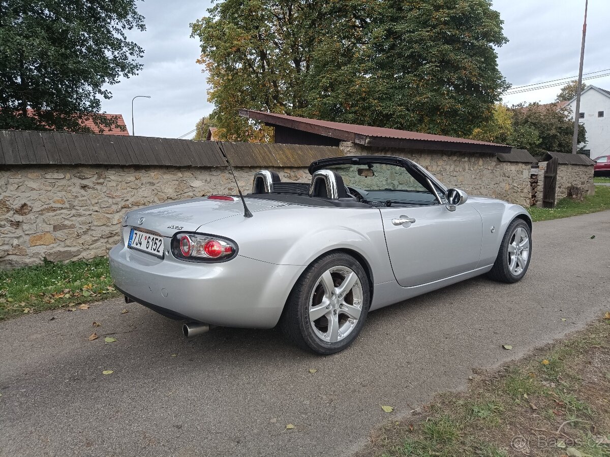 Mazda MX-5 NC 1.8 - 2