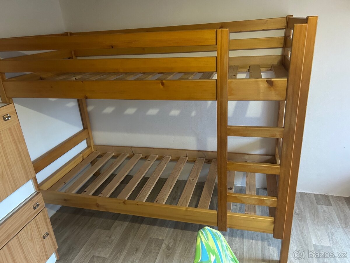 Palanda dřevěná. - 2