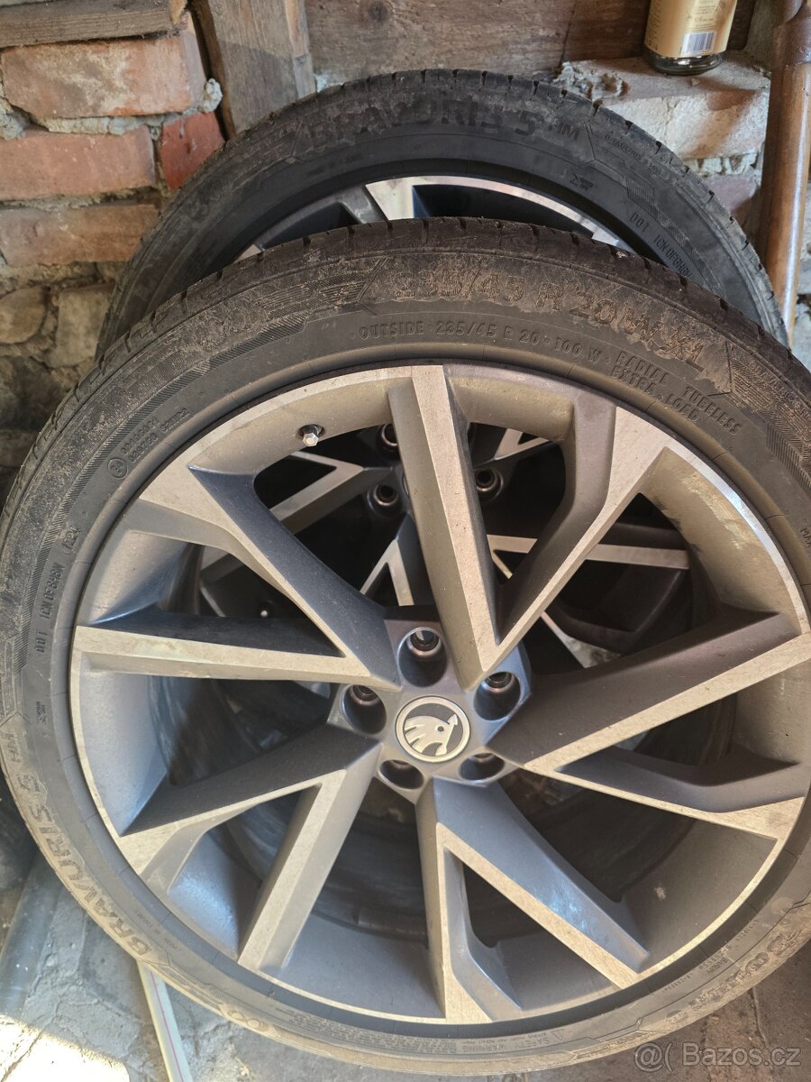 Kola KODIAQ Vega R20 - 2