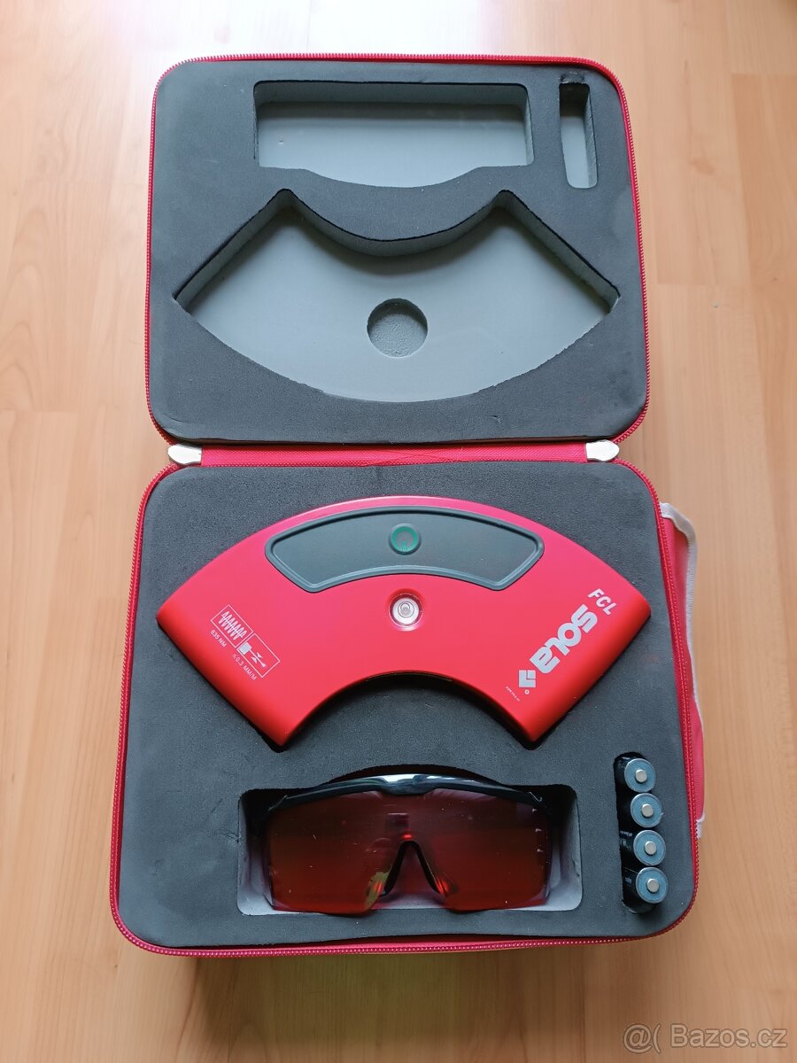 Křížový podlahový laser SOLA FCL - 2