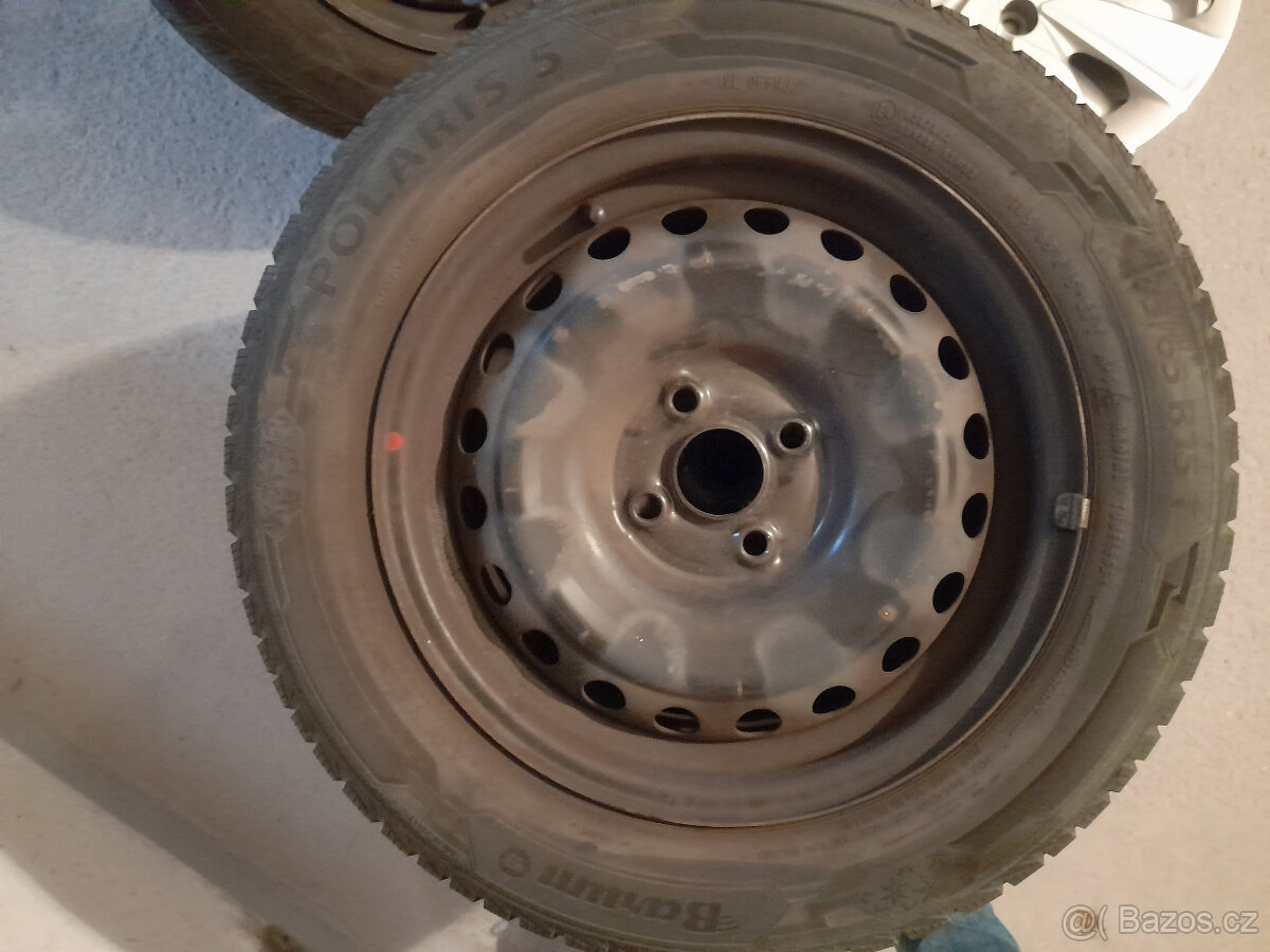 4x zimní 185/65 R15 Barum Polaris na KIA - 2