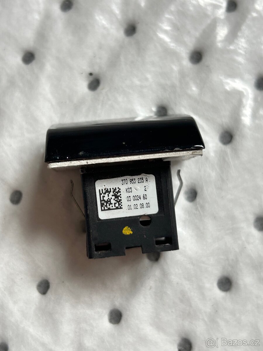 Tlačítko výstražných světel Škoda Superb 2 - 2