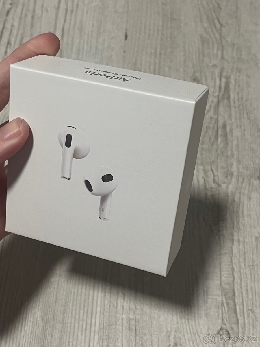 Apple AirPods 3 - 2