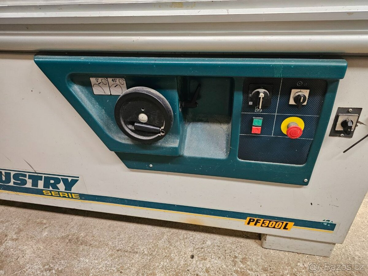 Formátovací pila s předřezem Rojek PF300L 3200 mm - 2