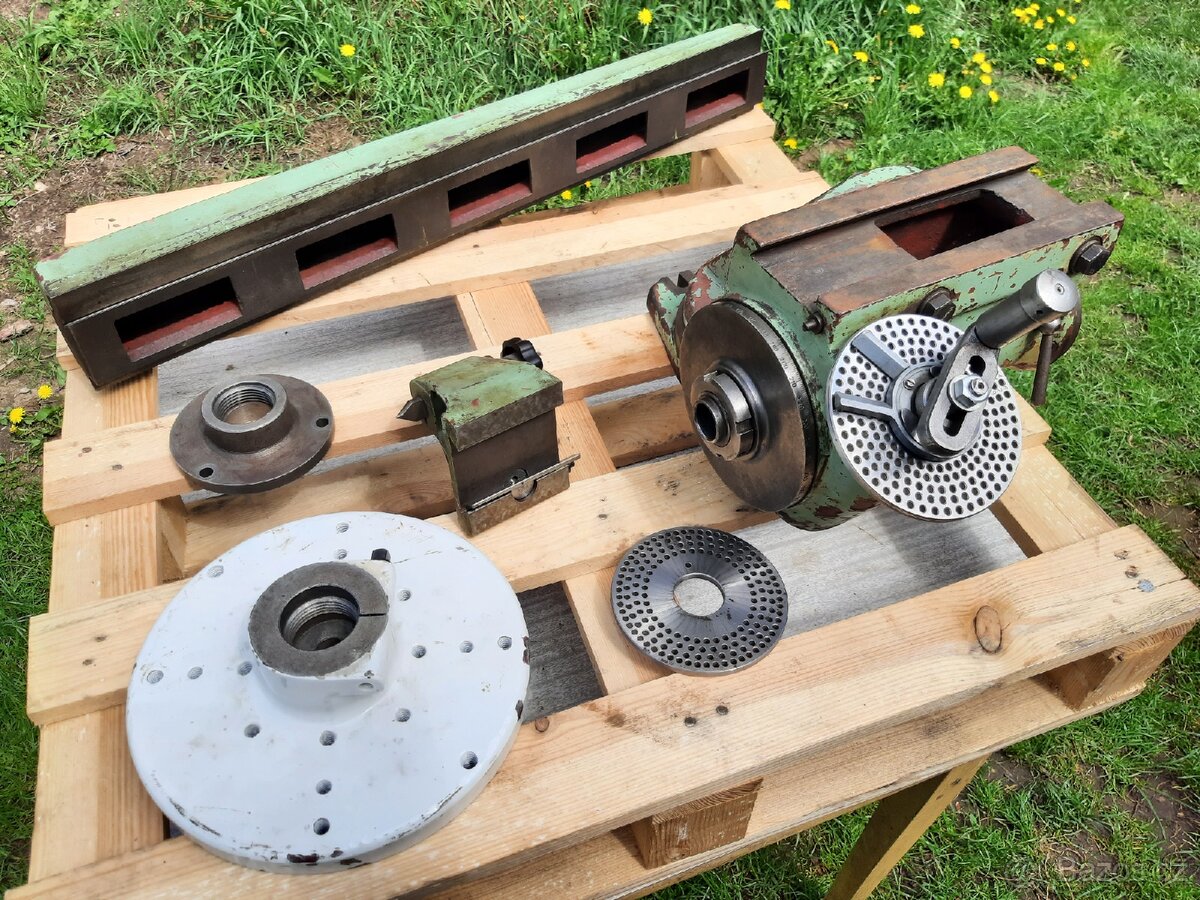 Dělička MK4 s příslušenstvím TOS FN22, FN32, DECKEL FP1, FP2 - 2