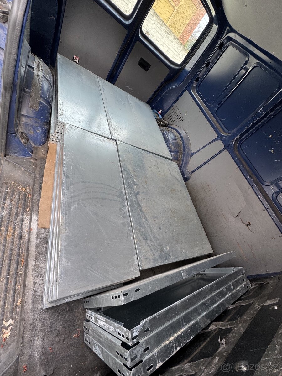 Montované pozinkované regály - 2