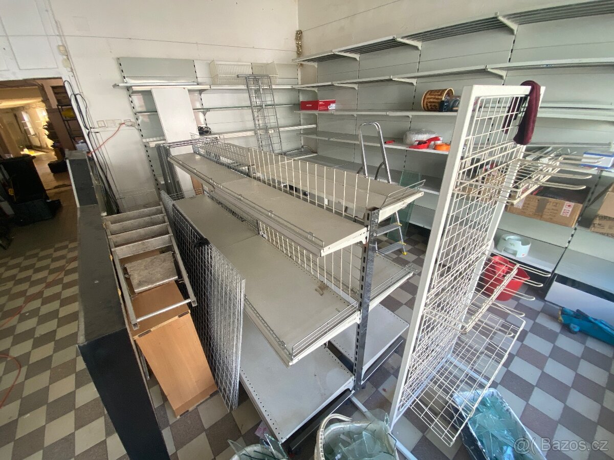 Kovové regály a prodejní pulty - 2