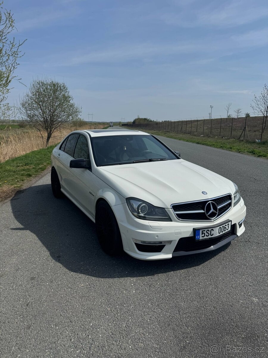 Mercedes benz C63 W204 - 2