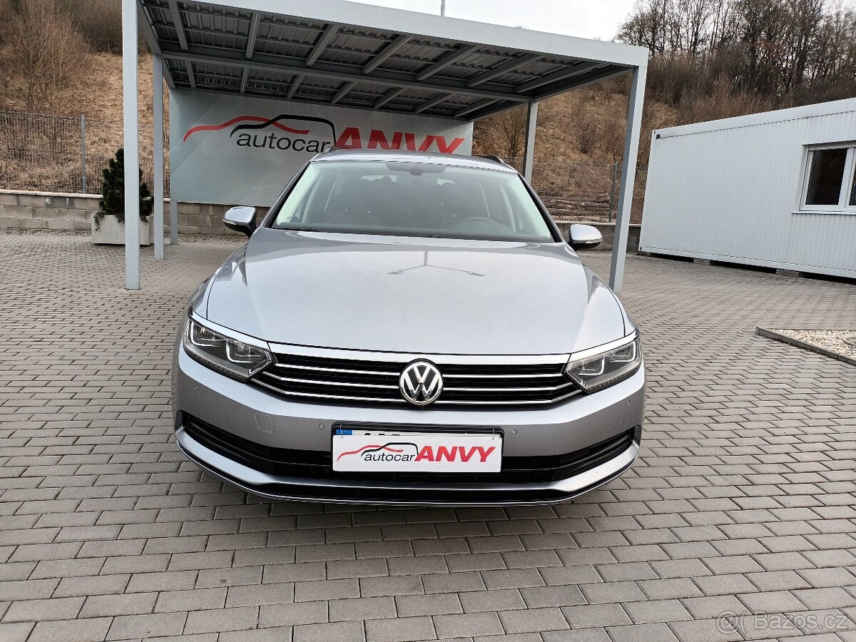 Volkswagen Passat 2,0 TDI,110KW,MANUÁL,NAVI, - 2