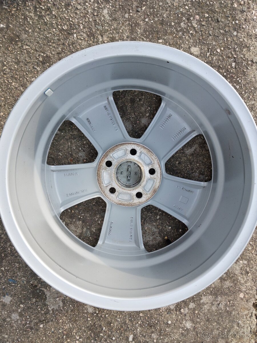 Originální alu disk Volvo 17" - 2