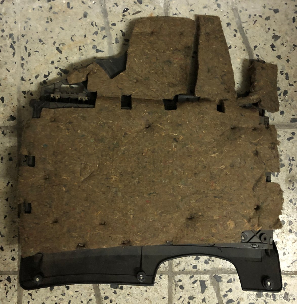 Audi 80 - B3 - Kryt pod volant - 2