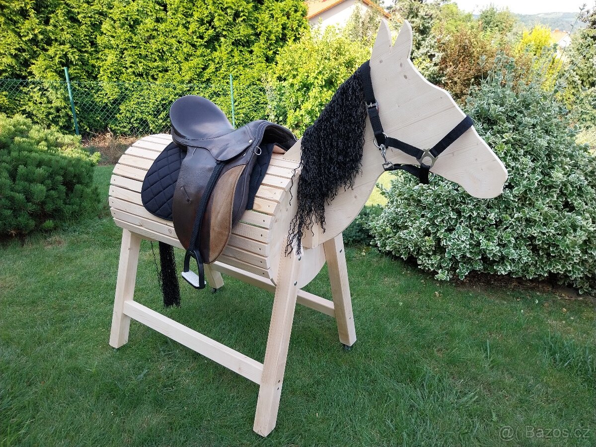 Dřevěný kůň - 2